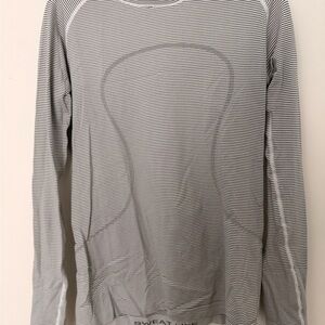 Lululemon women’s swiftly tech longsleeve